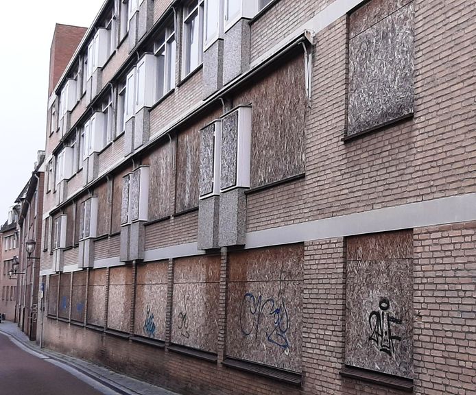 Gaat dit nog jarenlang zo duren? Niemand zit erop te wachten. Toch dreigt dit scenario