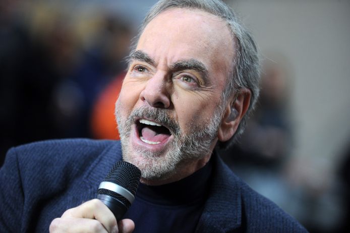 Een internationale tribute band speelt in 013 Tilburg nummers van Neil Diamond.