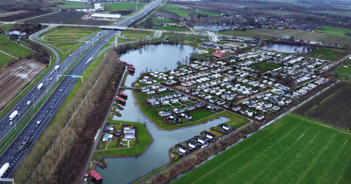 Geert verkoopt zijn Betuwse camping, het terrein van de McDonald’s houdt hij: ‘Daar liggen mooie kan