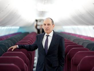 CEO Qatar Airways sluit vrouw aan het hoofd van vliegmaatschappij uit: "Het is een erg uitdagende job"