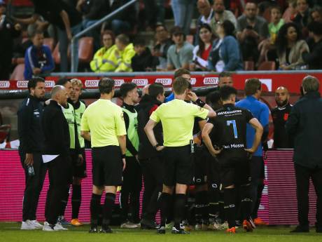 RKC en FC Utrecht maken statement na tweede staking: ‘Waar zijn we nou mee bezig?’