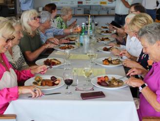 Gemeente en Lions Club trakteren alleenstaande senioren op diner
