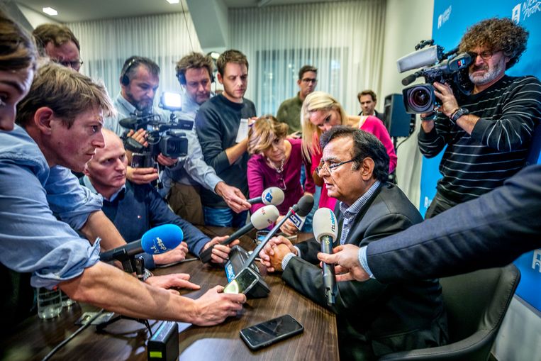 Saif-Malook in Nieuwspoort.  Beeld Raymond Rutting / de Volkskrant