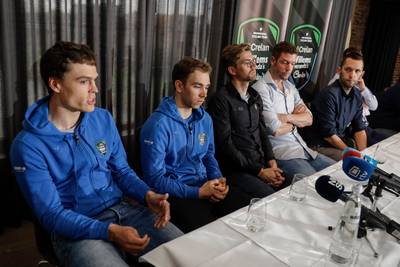 ‘Ploegleider van Wout Van Aert verhuist naar Mathieu van der Poel’