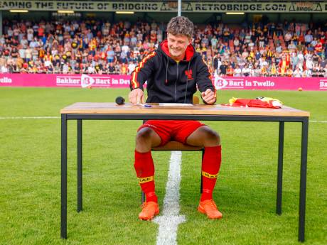'Anonieme' Bas Kuipers naar middenstip om contract bij GA Eagles te verlengen: 'Zit optie bij’