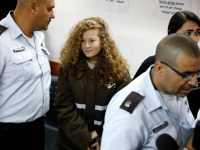 Palestijns tienermeisje dat Israëlische soldaat sloeg moet ook tijdens proces in gevangenis blijven