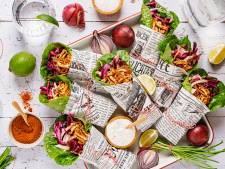 Wat Eten We Vandaag: Slawraps met pulled chicken en zure room