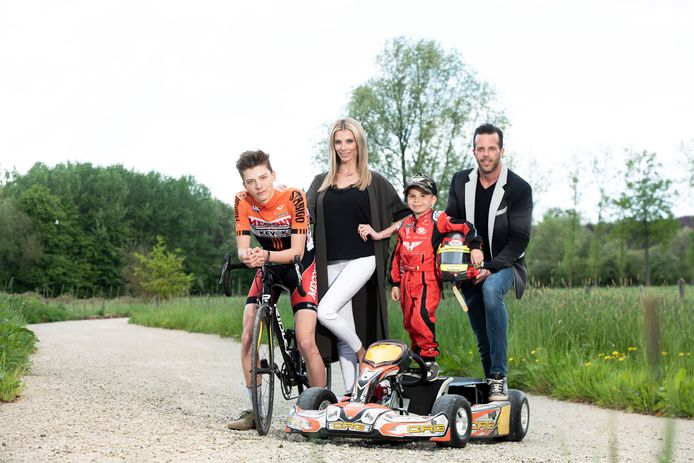 Griet Vanhees met haar partner Anthony Kumpen en hun kinderen zoon  Thibeau en Henri