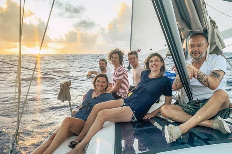 'Over de oceaan' Beeld Play