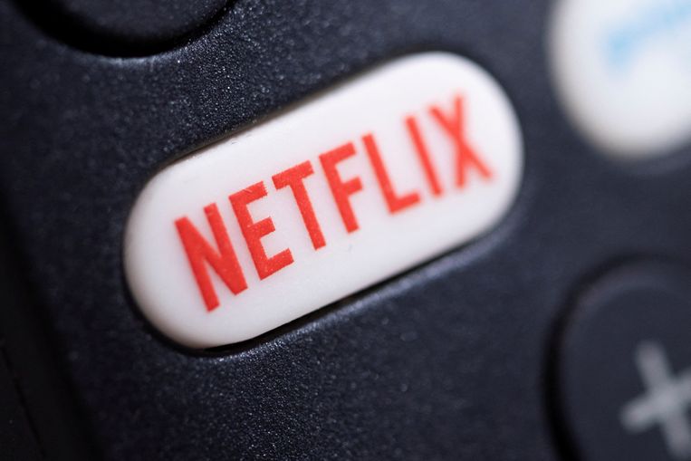 Het aandeel van Netflix is in een maand tijd gehalveerd. Beeld REUTERS