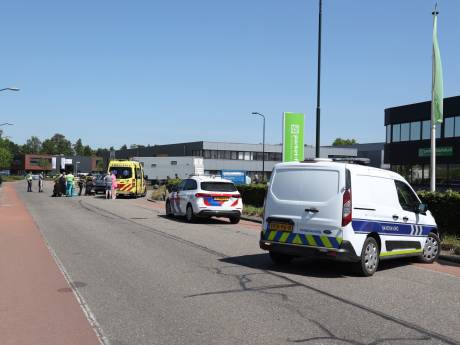 Bestuurder van scootmobiel gewond bij botsing met auto in Boxtel