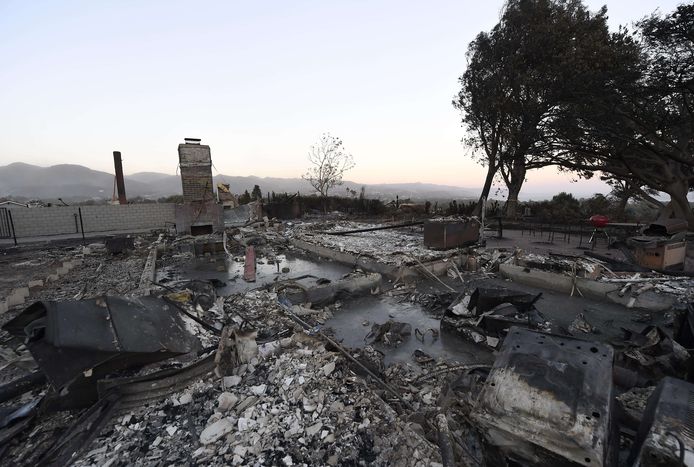 Een uitgebrand huis in Malibu.