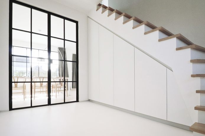 Wandkasten op maat zijn de meest praktische oplossing om de ruimte te optimaliseren.