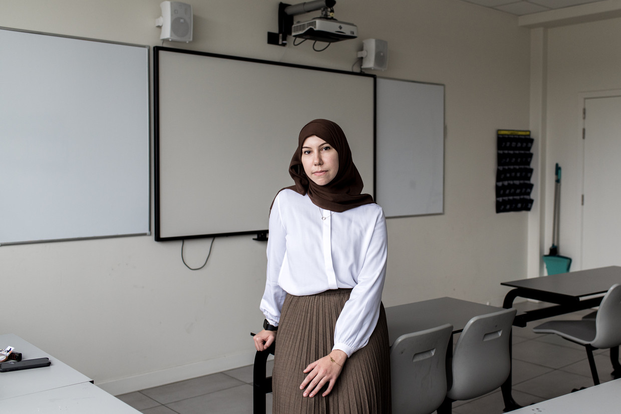 Noora Smits op het Lucerna-college Beeld Tine Schoemaker