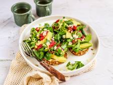 Wat Eten We Vandaag: Toast carpaccio met avocado