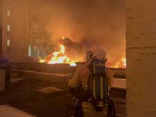 Violent incendie nocturne sur l’avenue Louise: un pompier blessé, 130 personnes évacuées
