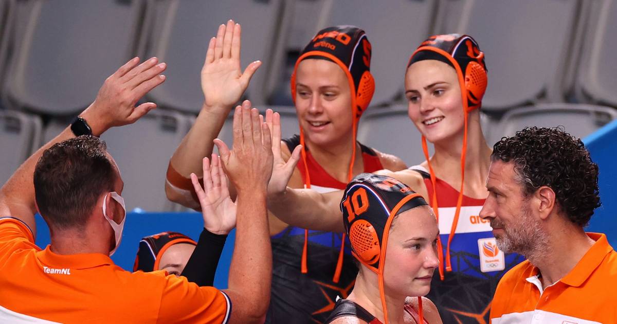 Waterpolosters schrijven geschiedenis met grootste olympische uitslag