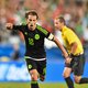 Guardado weer trefzeker in doelpuntrijk duel Mexico