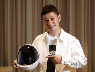 Japanse miljardair biedt acht zitjes aan voor reis rond de maan