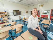 Eline (40) staat maandag voor het eerst voor de klas: ‘Leukste van de week was lesgeven tijdens lockdown’