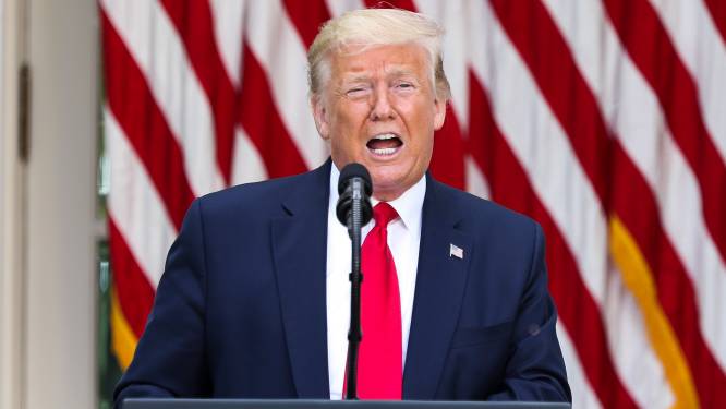 Trump dreigt met sluiting social media-bedrijven na waarschuwing over misleidende tweets