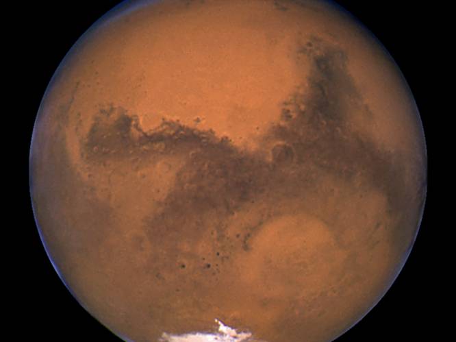 Wetenschappers ontdekken acht mogelijke plekken voor een kolonie op Mars
