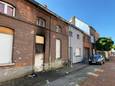 WILLEBROEK - De woning in de Nonnenvijverstraat in Willebroek liep aanzienlijke schade op. De woning werd onbewoonbaar verklaard.