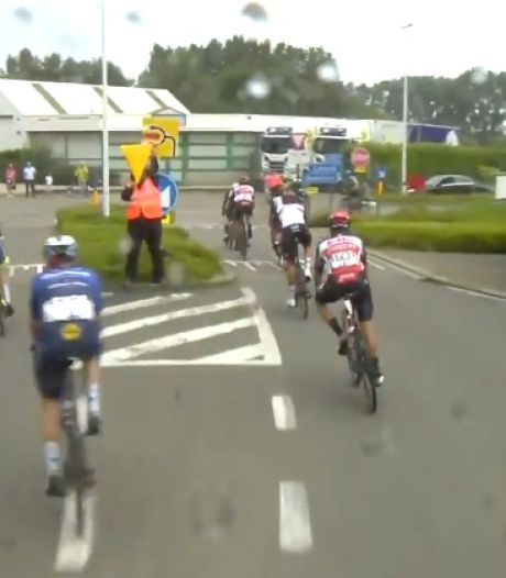 L’improbable erreur de parcours qui a marqué la Brussels Cycling Classic: “C’est quand même à gauche?”