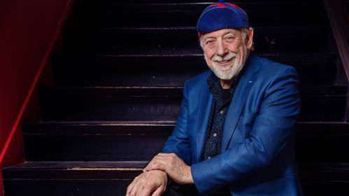 Urbanus mengt zich in het debat rond humor, racisme en censuur: “Zolang de waarheid wordt verdoezeld, zegeviert de argwaan”
