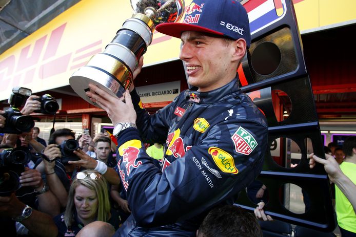 Max Verstappen na zijn eerste zege uit zijn carrière in de GP van Spanje
