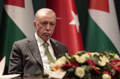 “La Turquie se tient fermement derrière le Hamas”, insiste Erdogan