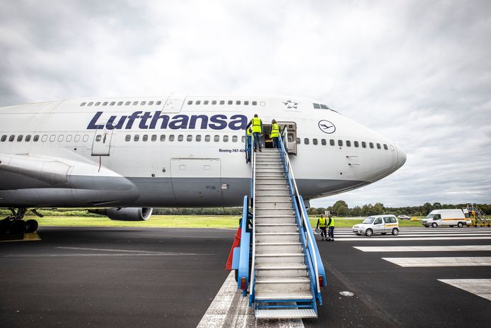 Lufthansa moest één vliegtuig eerder laten vertrekken dan gepland, wat Twente Airport een schadeclaim opleverde.