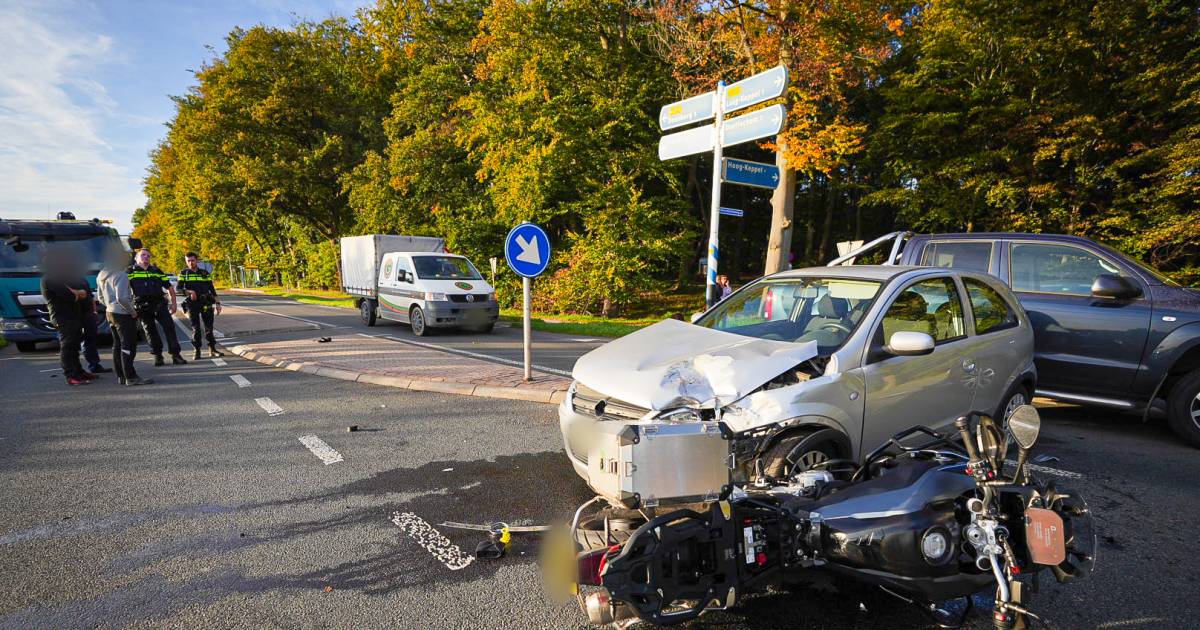 Vrouw op motor zwaargewond bij ongeval in Hoog-Keppel.