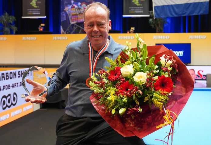 Ludo Kools uit Hoogerheide is de verrassende winnaar van het NK driebanden.