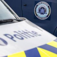 Zeven arrestaties in Antwerpen na wedstrijd Frankrijk-Marokko, combi bestookt met vuurwerk