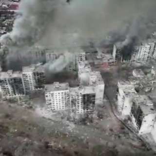 Live - Rusland herhaalt nucleaire dreigementen • Wagner-baas erkent zware verliezen in strijd om Bachmoet