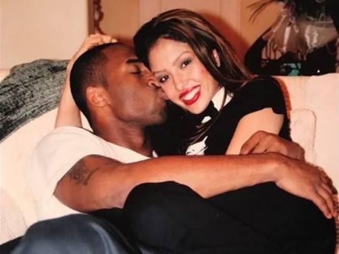 Weduwe Kobe Bryant heeft pakkende boodschap voor basketbalicoon op 19de huwelijksverjaardag: "Ik mis je zó hard”