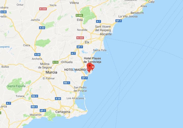 Torrevieja ligt op ongeveer 70 kilometer rijden van Alicante.