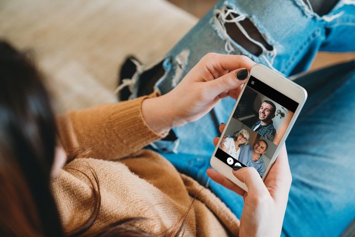 Nu moeten we ons nog beperken tot videocalls om onze familie en vrienden te zien.