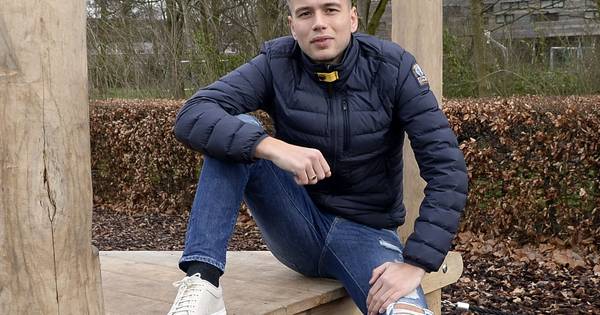 Uitblinker Tim de Laat helpt Wilhelmina'26 langs Arkel - BD.nl