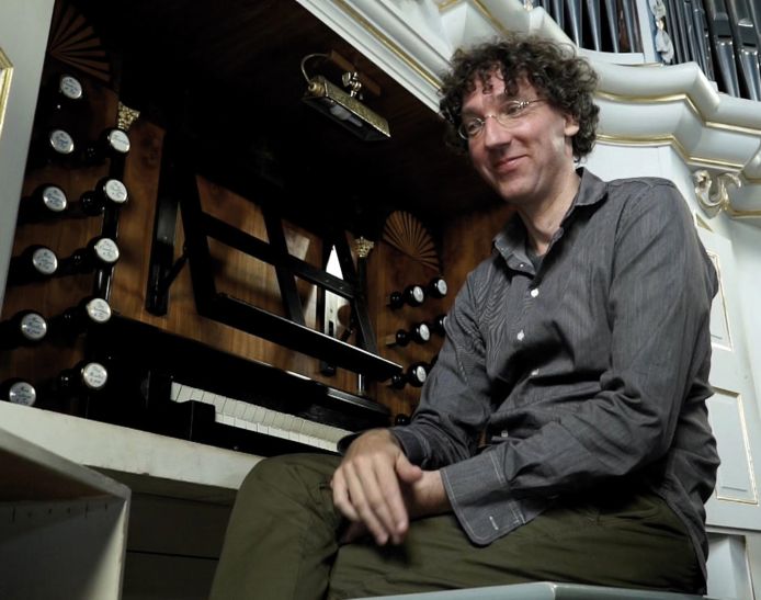 Nederlandse organist brengt hulde aan overleden Jan Cools op orgel in ...