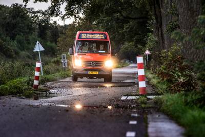 Weghalen rottend veen onder Helenaveense hobbelweg wordt winterklus en weer duurder