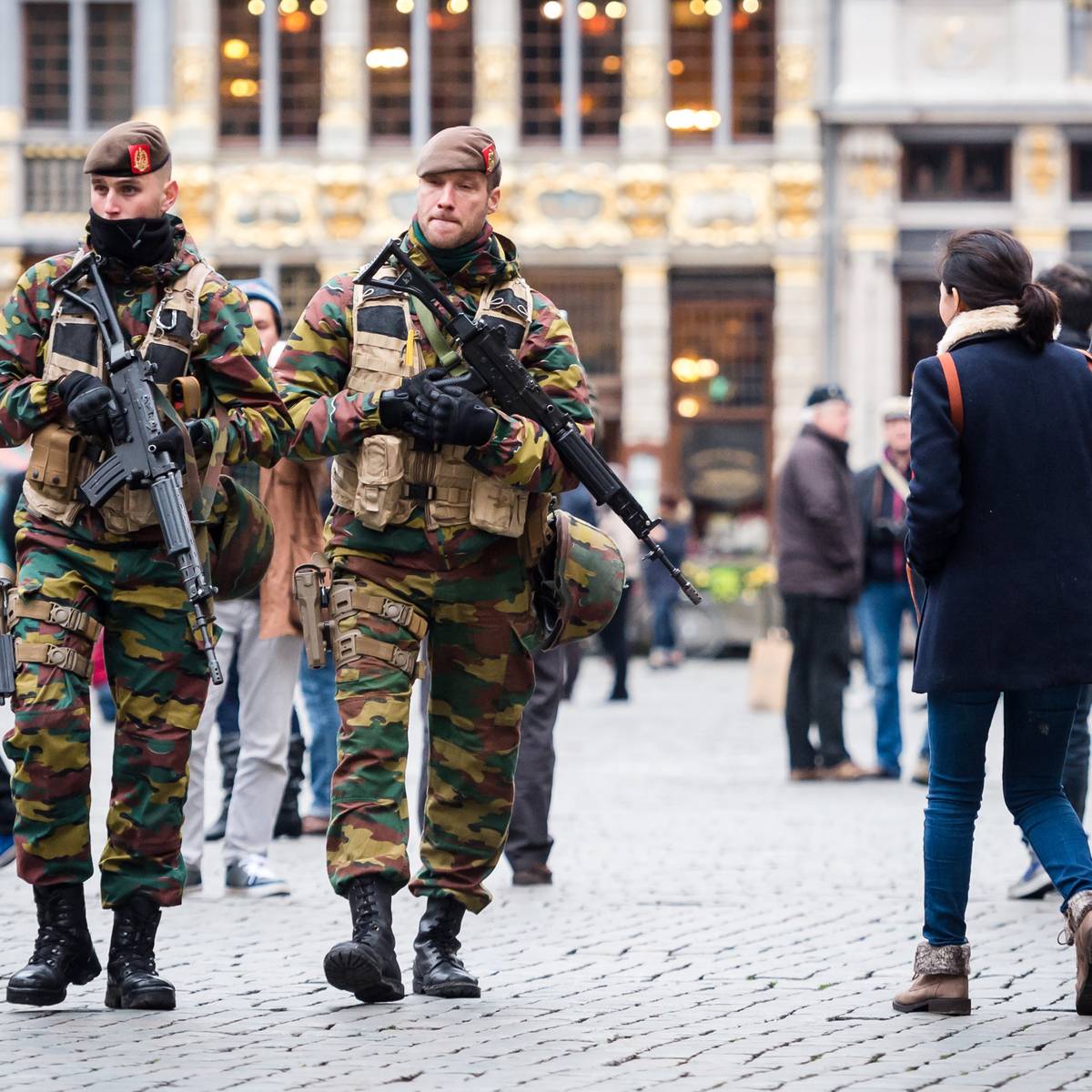Nieuwe bottines voor alle Belgische militairen Binnenland hln.be