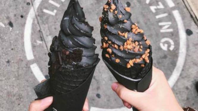 "Actieve houtskool ontgift niet alleen, maar kan je ook zwanger maken"