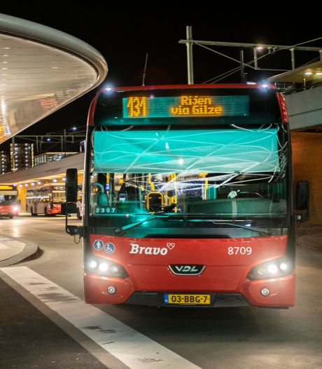 ‘Er zal bijna niks rijden’, FNV-bestuurder verwacht dat zaterdag bijna alle buschauffeurs meedoen aan staking in Tilburg