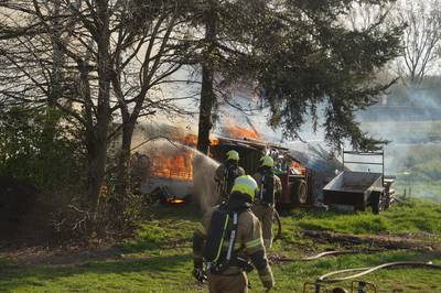 Eigenaar moestuin wil schade brand verhalen op gemeente Heusden