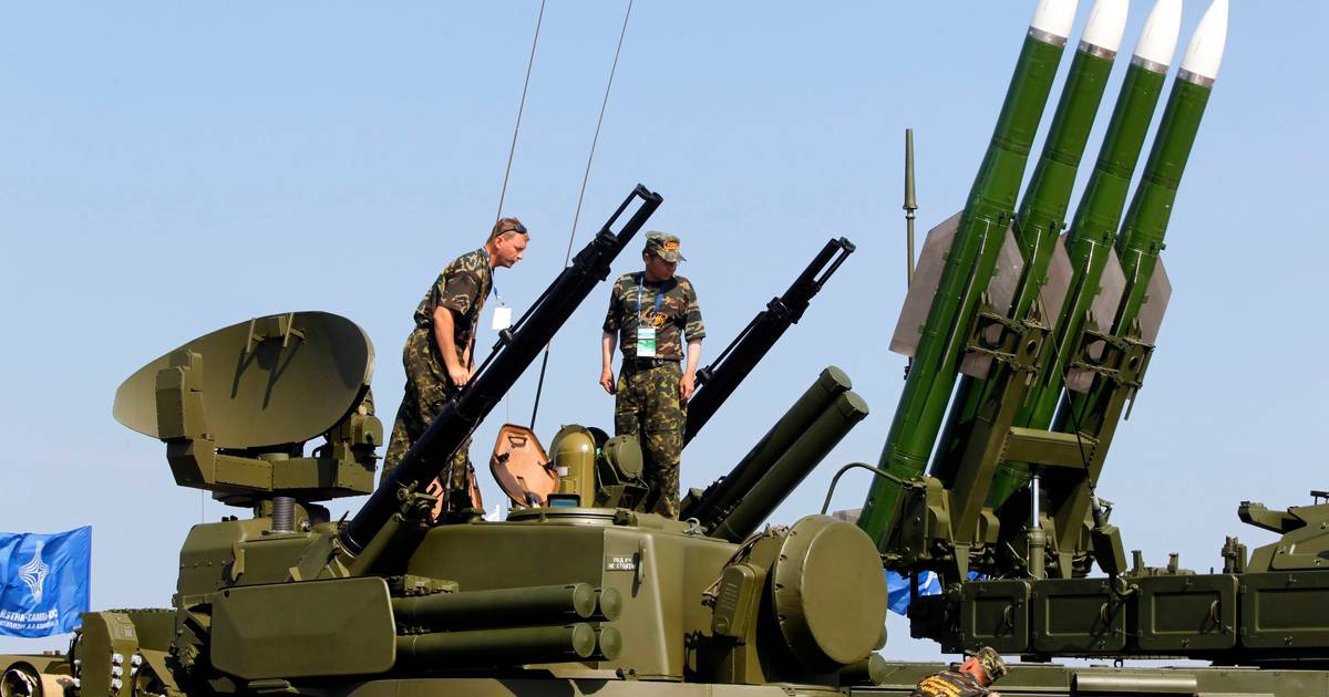 Preuve : la brigade russe Buk de la catastrophe MH17 active sur le front en Ukraine |  MH17