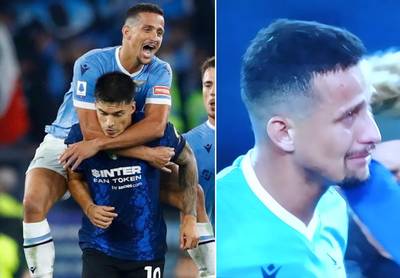 Gejen pakt verkeerd uit: Lazio-speler springt na zege in rug van ex-ploegmaat en stapt uiteindelijk zélf in tranen van het veld