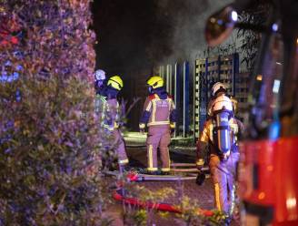 Bewoners opgevangen na brand in elektriciteitskast appartementsgebouw