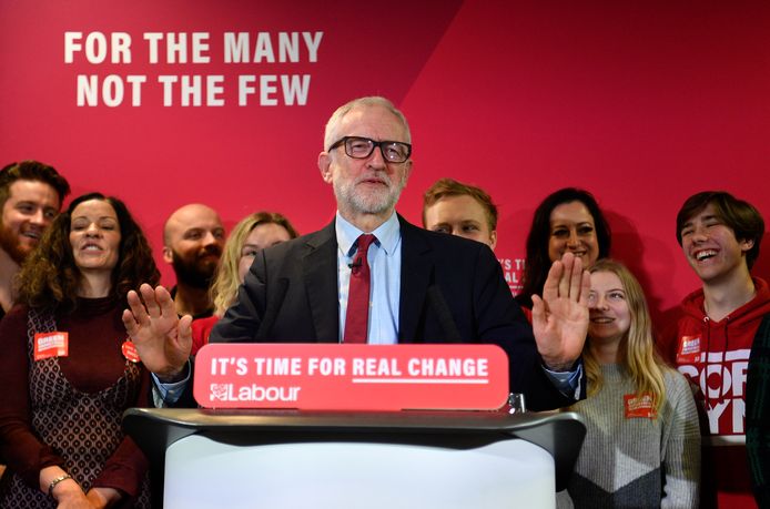 De Labour-partij van Jeremy Corbyn zou uitkomen op haar laagste zetelaantal sinds 1983.